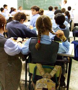 Los colegios católicos vascos darán la materia «adaptada» pese a la presión del Episcopado