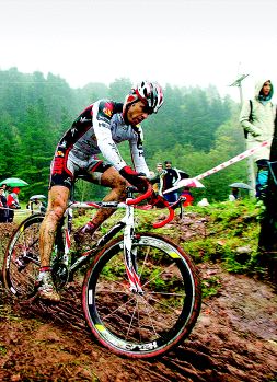 BARRO. Seco encara un tramo complicado. / JESÚS ANDRADE