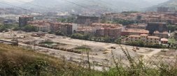 Imagen de los terrenos sobre los que se llevará a cabo la operación urbanística. / PEDRO URRESTI
