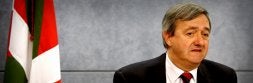 El consejero vasco de Economía y Hacienda, Carlos Aguirre, quiere tener listo en tres semanas el listado con los ajustes. / E. C.