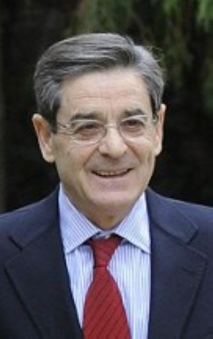 Mario Fernández.