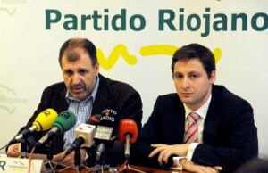 González de Legarra y Gómez Ijalba, durante una comparecencia ante los medios. ::
EL CORREO