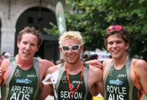 El trío australiano vencedor en Lekeitio. ::
MAIKA SALGUERO