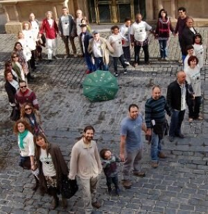 Ecolo-Verdes de La Rioja, frente al Parlamento.