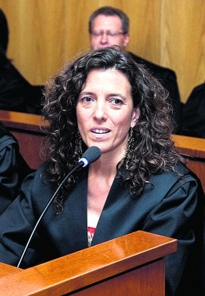 La abogada eibarresa, en una sesión judicial en Valladolid. ::
EL CORREO