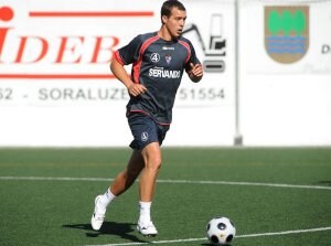 Urko Vera, en su anterior etapa como jugador del Eibar B en la campaña 2009-10. ::
E. C.