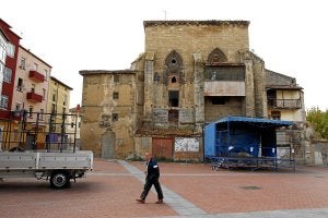 El deterioro es más que notable en esta iglesia del siglo XIV. ::
A. G.