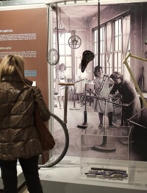 Piezas de bicicleta que se exponen en el Museo. ::
F. MORQUECHO