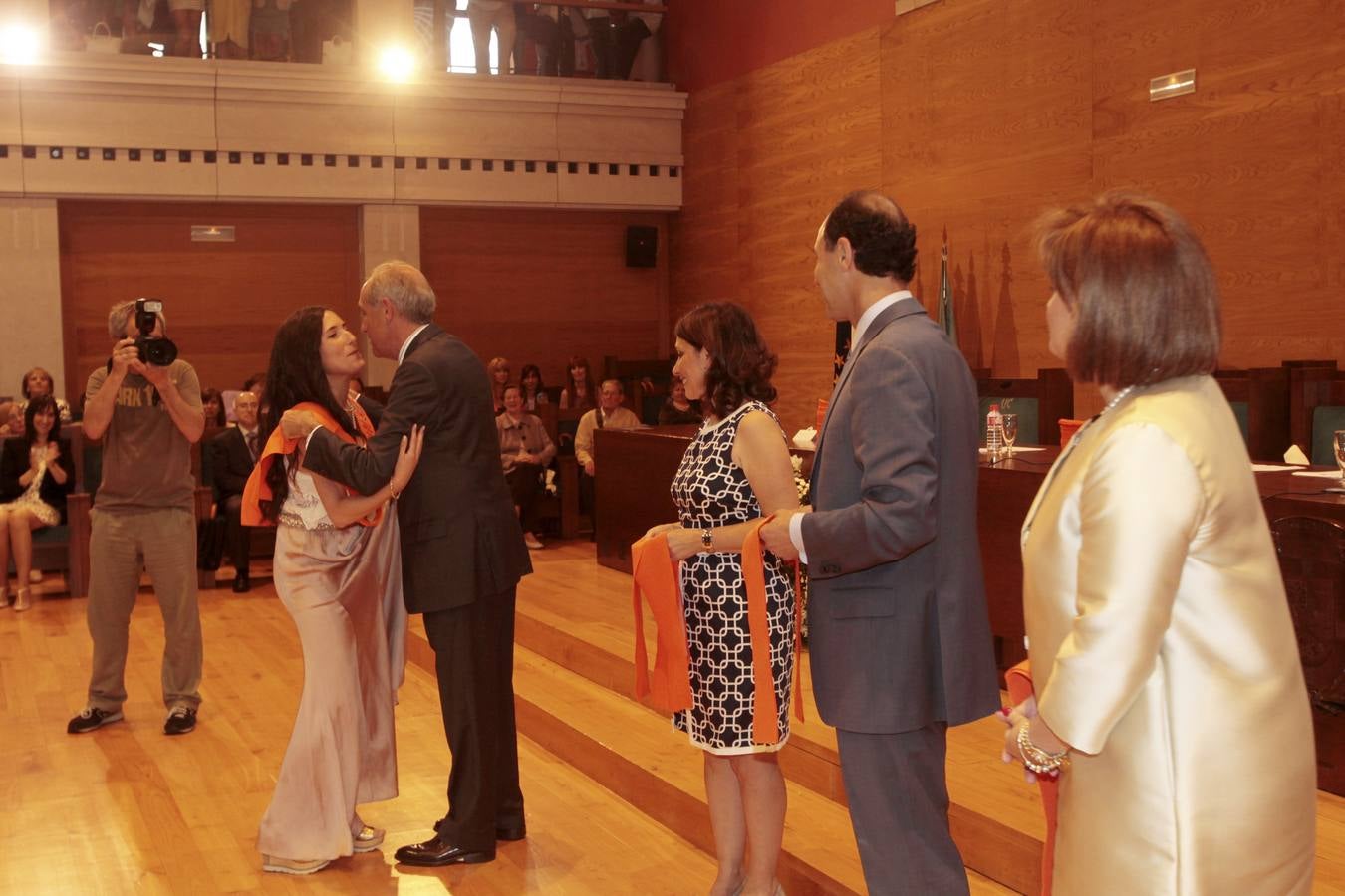 Los primeros grauados en Direción y Administración de Empresas d ela UC se gradúan