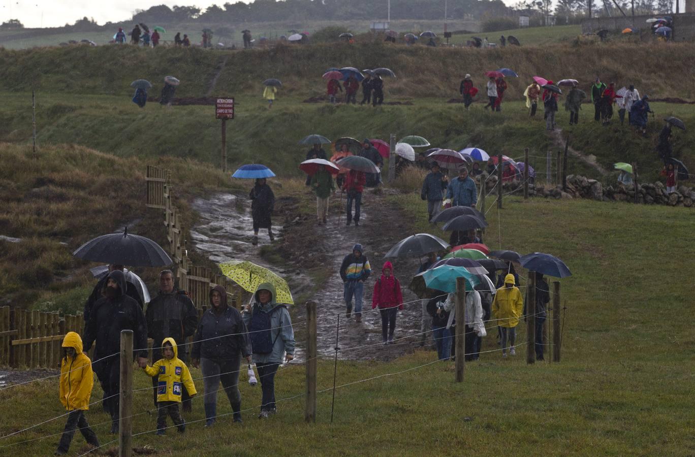 Marcha en defensa de la senda costera de Santander