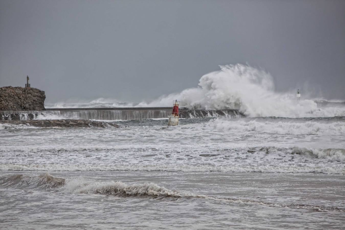 Temporal en San Vicente de la Barquera