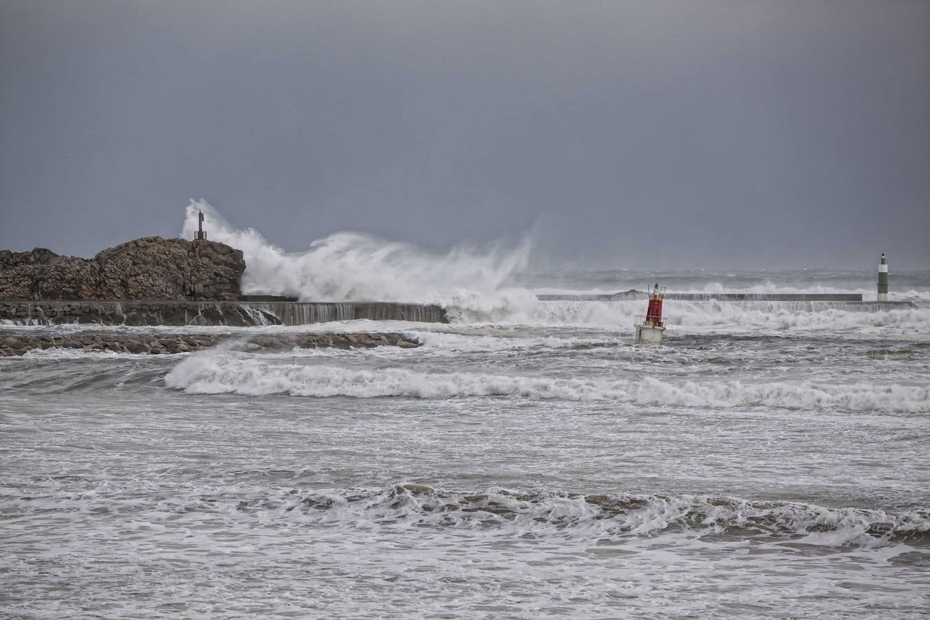 Temporal en San Vicente de la Barquera