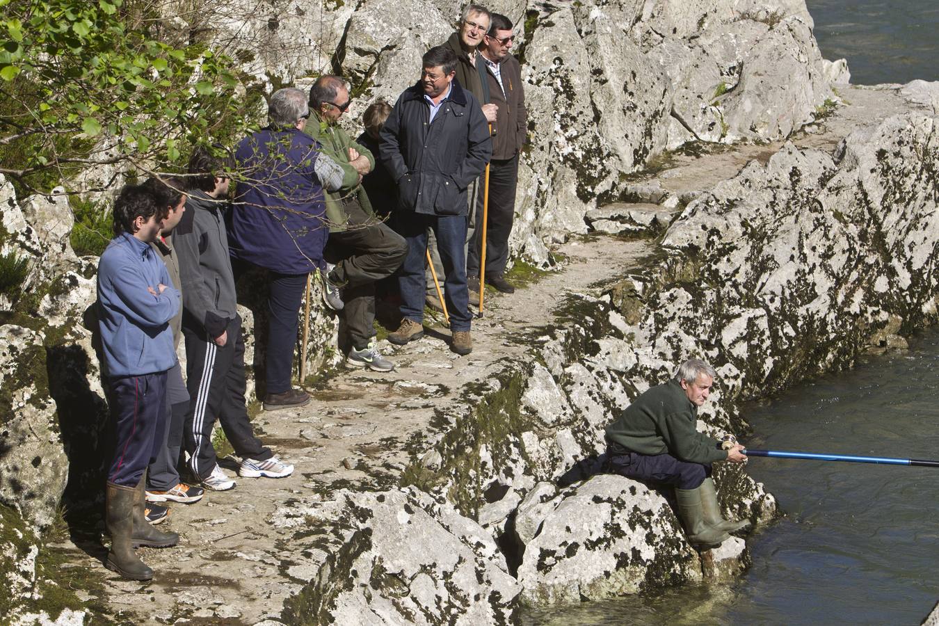 Pesca de Salmón en el río Pas