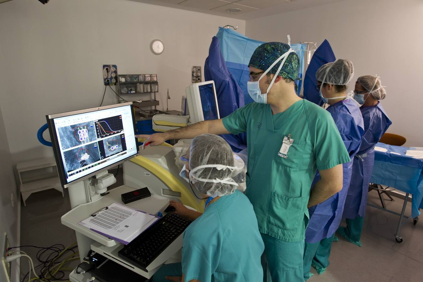 Valdecilla renueva la unidad de radioterapia