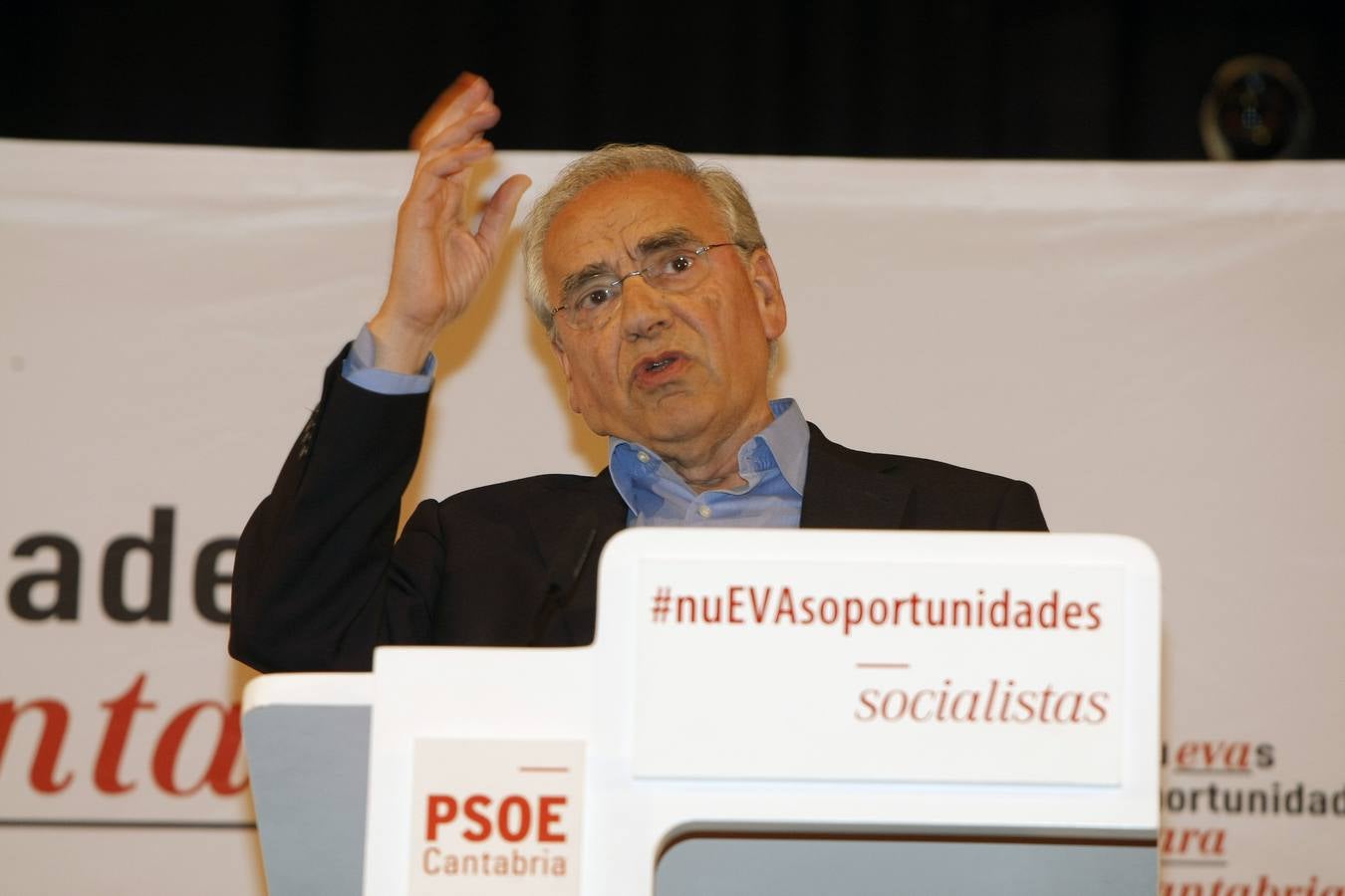 Mitin de Alfonso Guerra en Torrelavega