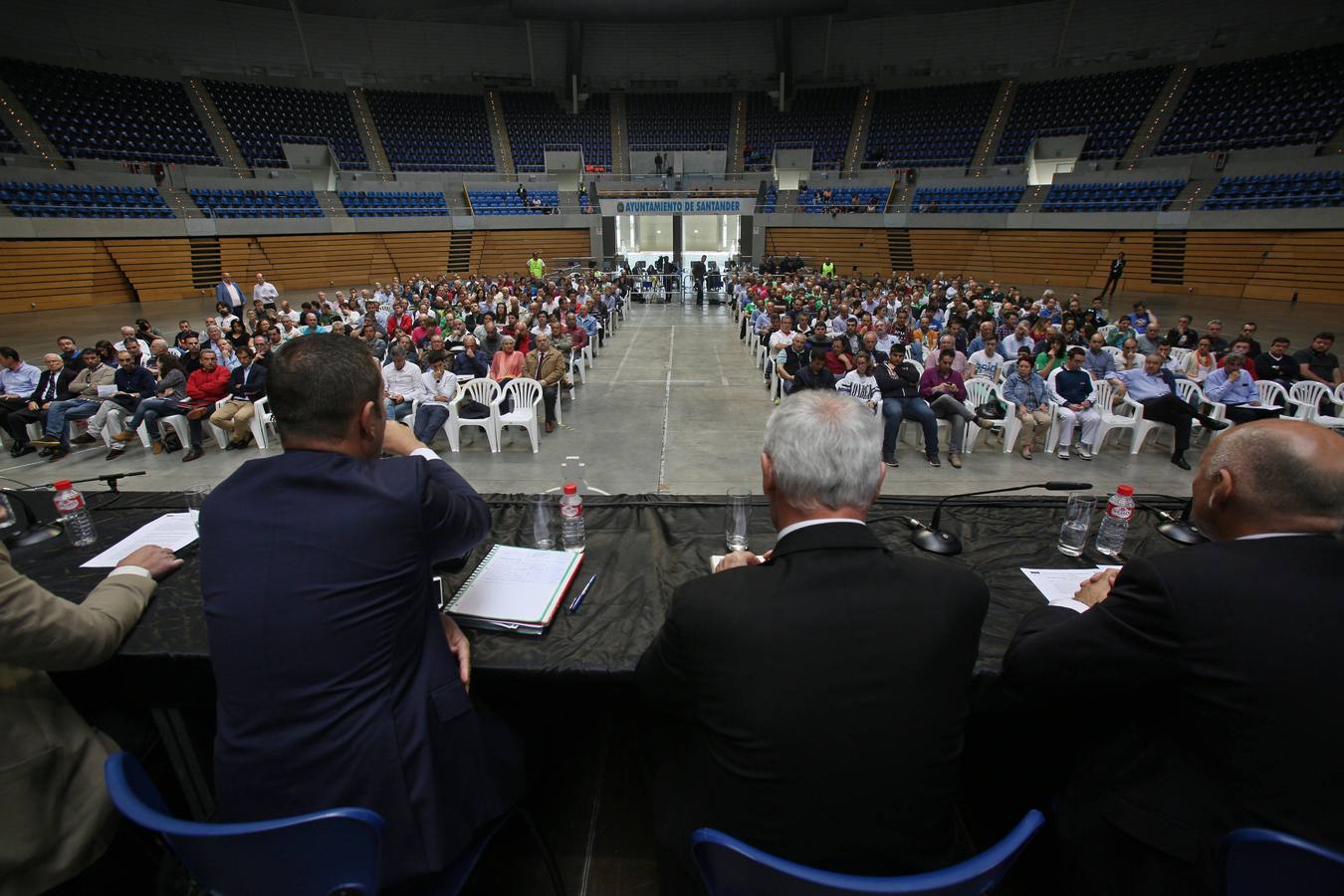 Junta de Accionistas del Racing (II)