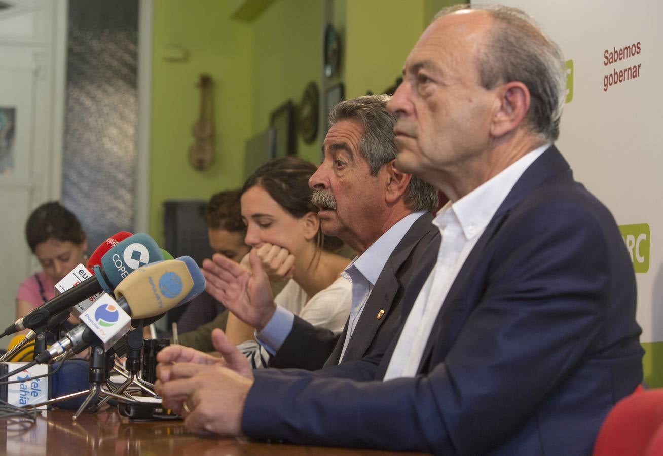 Marcano renuncia a diputado