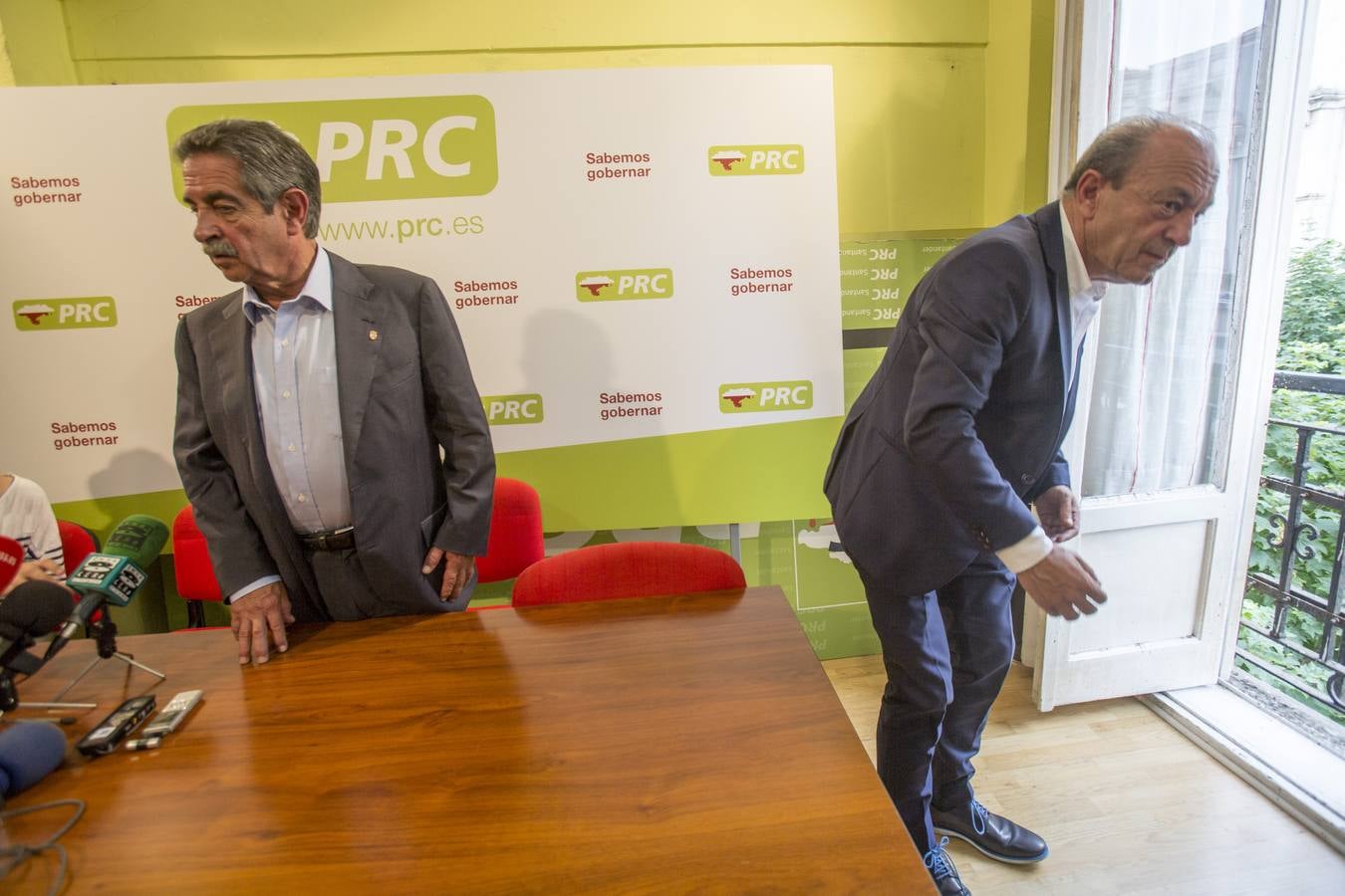 Marcano renuncia a diputado
