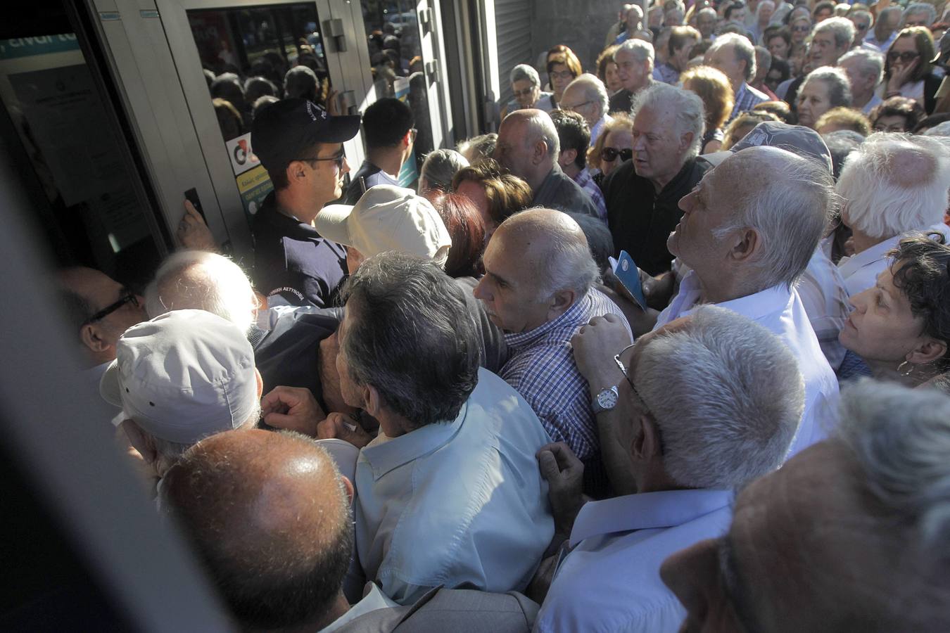Caos entre los pensionistas griegos