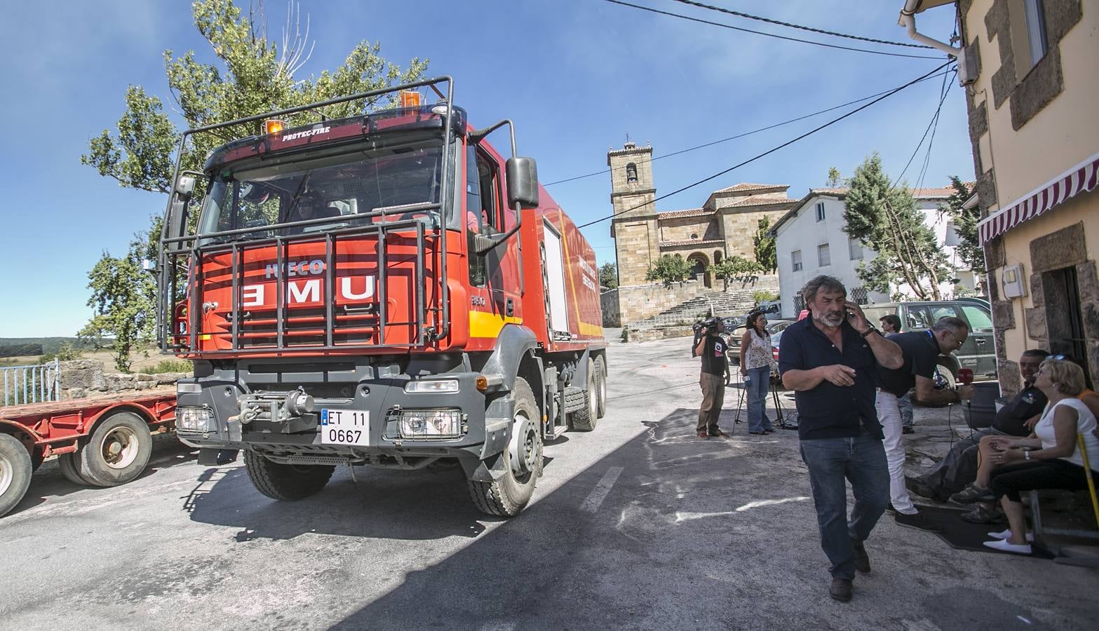 Segunda jornada de lucha contra el fuego