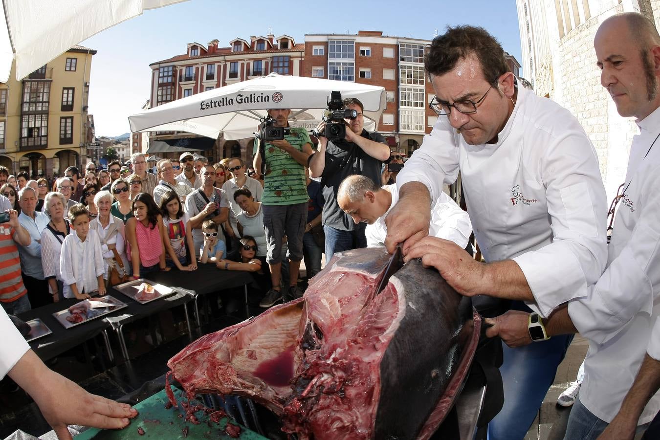 Ronqueo de atún en Torrelavega