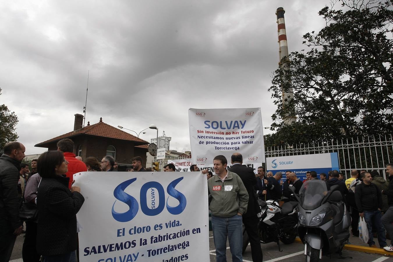 Concentración de trabajadores en Solvay