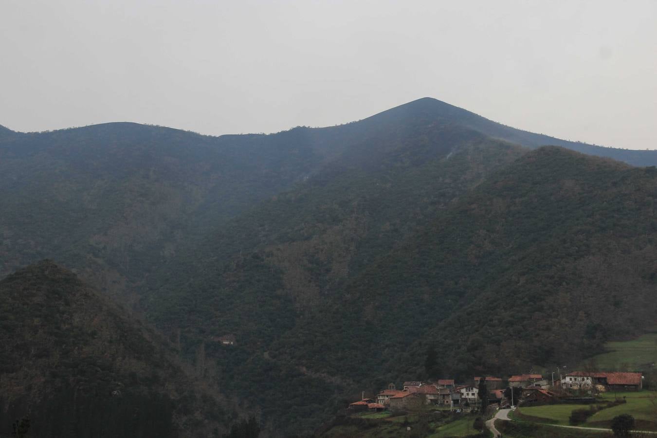 Controlados los incendios en Liébana