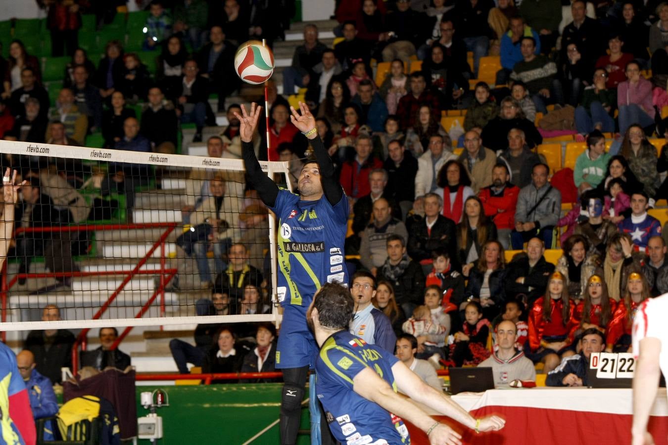 Textil Santanderina 3 - 2 Vecindarios de Gran Canaria