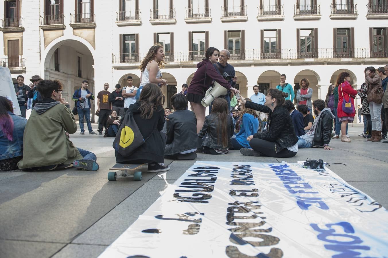 La porticada vuelve a gritar &#039;¡Sí se puede!&#039;