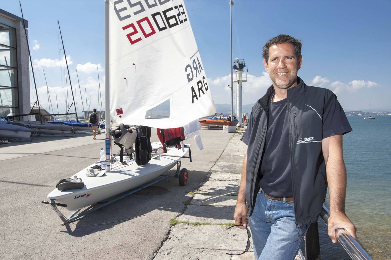 Fernando Echávarri.