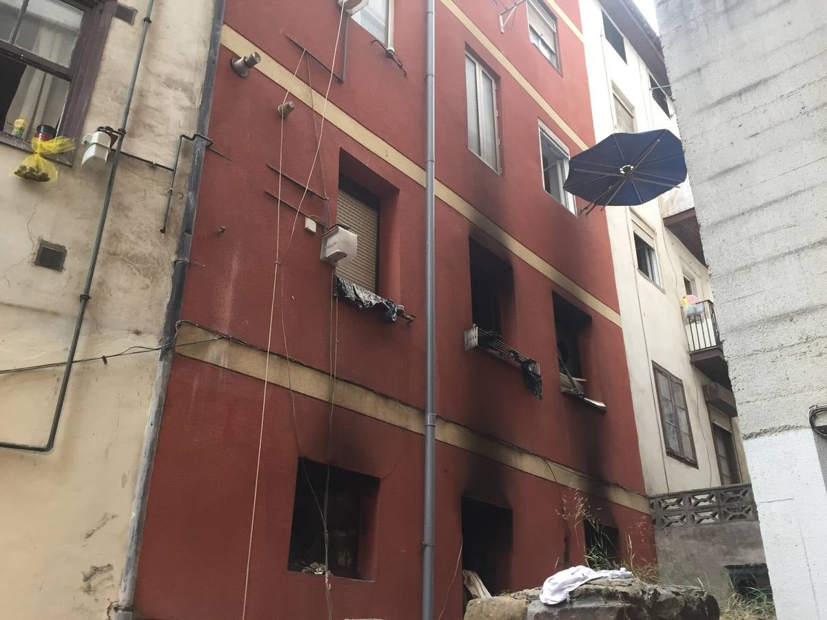 Incendio en la calle Cisneros