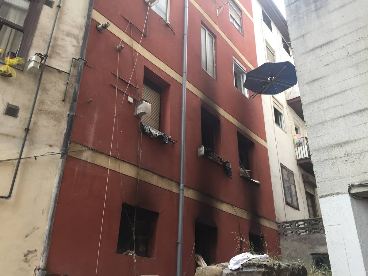 Incendio en la calle Cisneros
