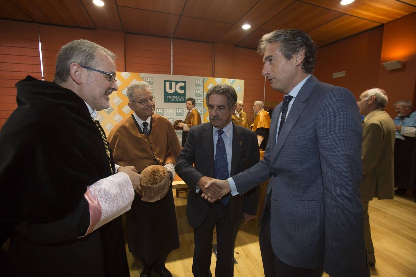 La Universidad se asegura el apoyo económico del Gobierno hasta 2020