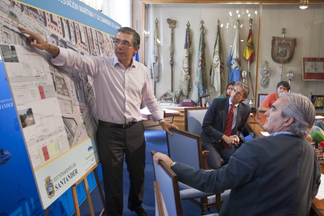 2013. Presentación del tramo de carril bici entre la Estación Marítima de Santander y la calle Marqués de La Hermida.