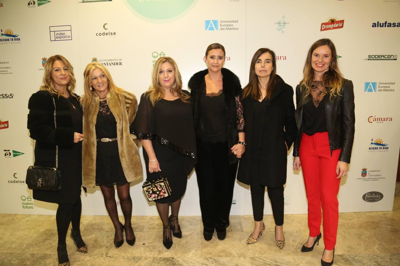 Mónica Baranda, Laura Martín, Marián Rueda, Eva Fernández, Memi Escárzaga e Isabel García.