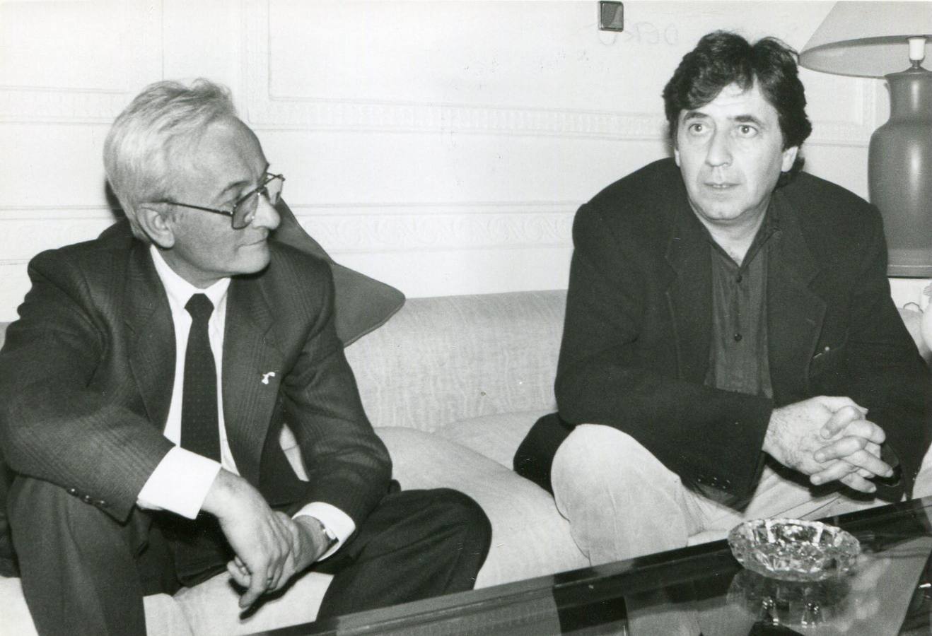 1993. Con el escritor Luis Landero.