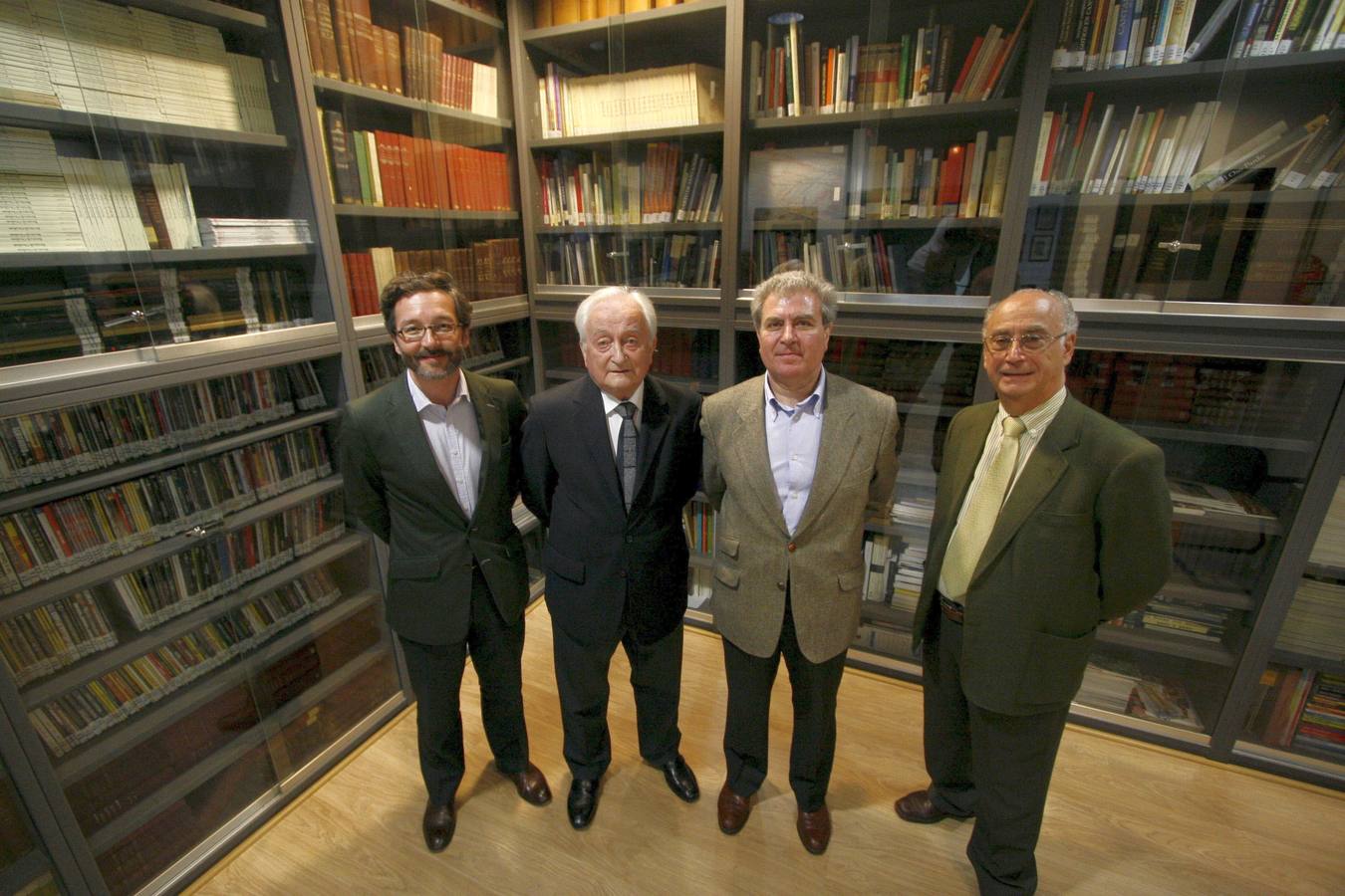 2010. De izq. a dcha, José María Lassalle, Carlos Galán, César Antonio Molina y Valeriano García Barredo en el ateneo.
