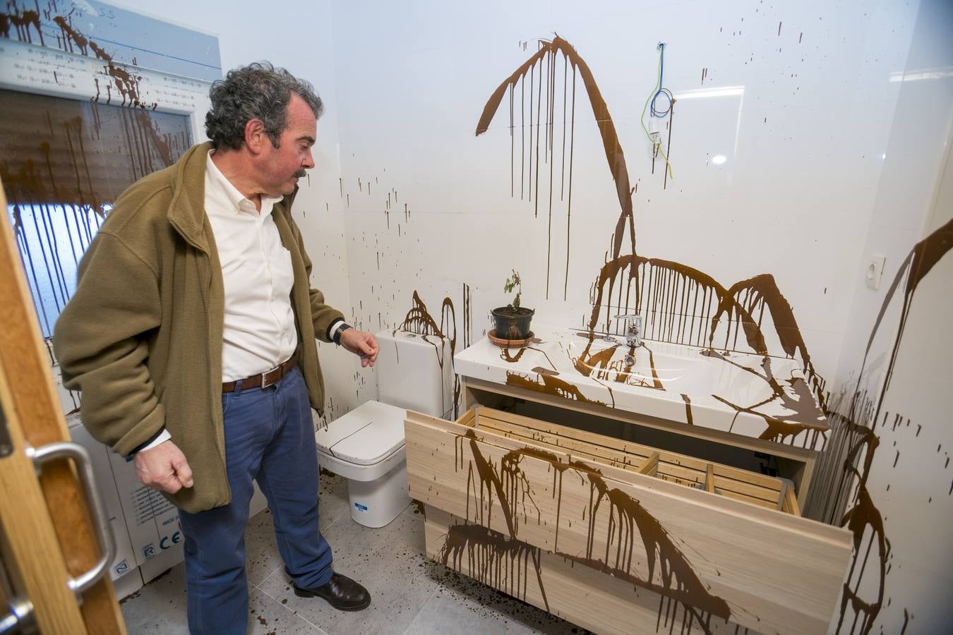 Ataque vandálico a la casa del exalcalde de Corvera de Toranzo