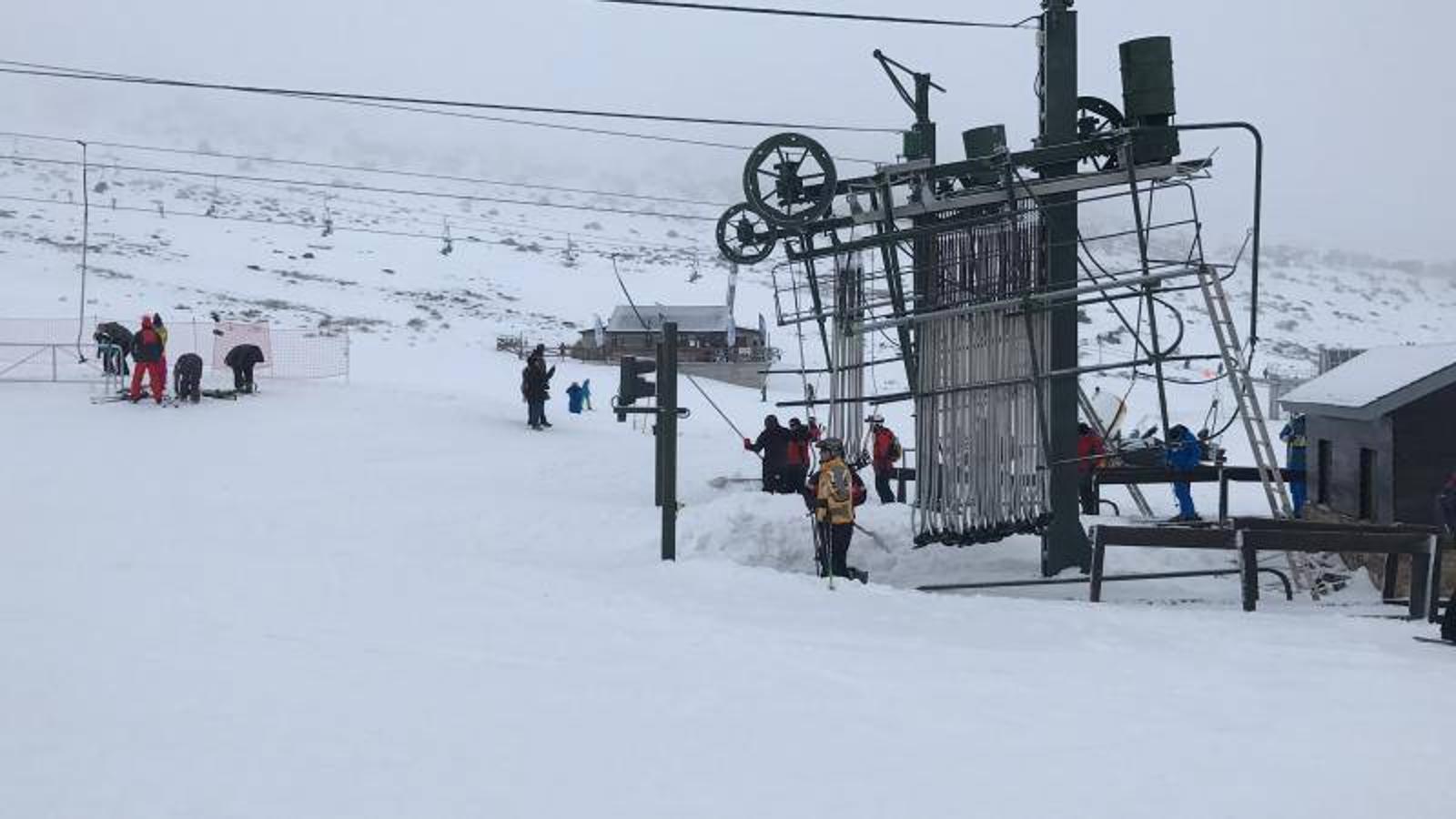 Buen ambiente en la estación de esquí de Alto Campoo
