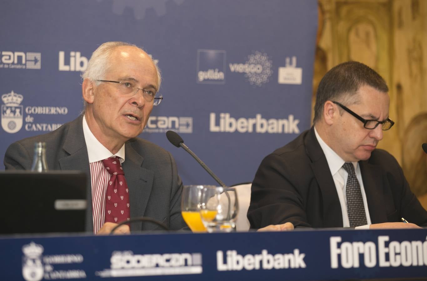 Rafael Pampillón, en el Foro Económico de El Diario Montañés