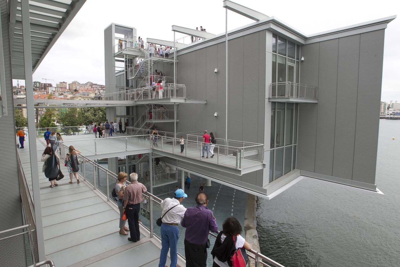 El Centro Botín se convierte en la atalaya de moda para redescubrir la mejor postal de un nuevo Santander