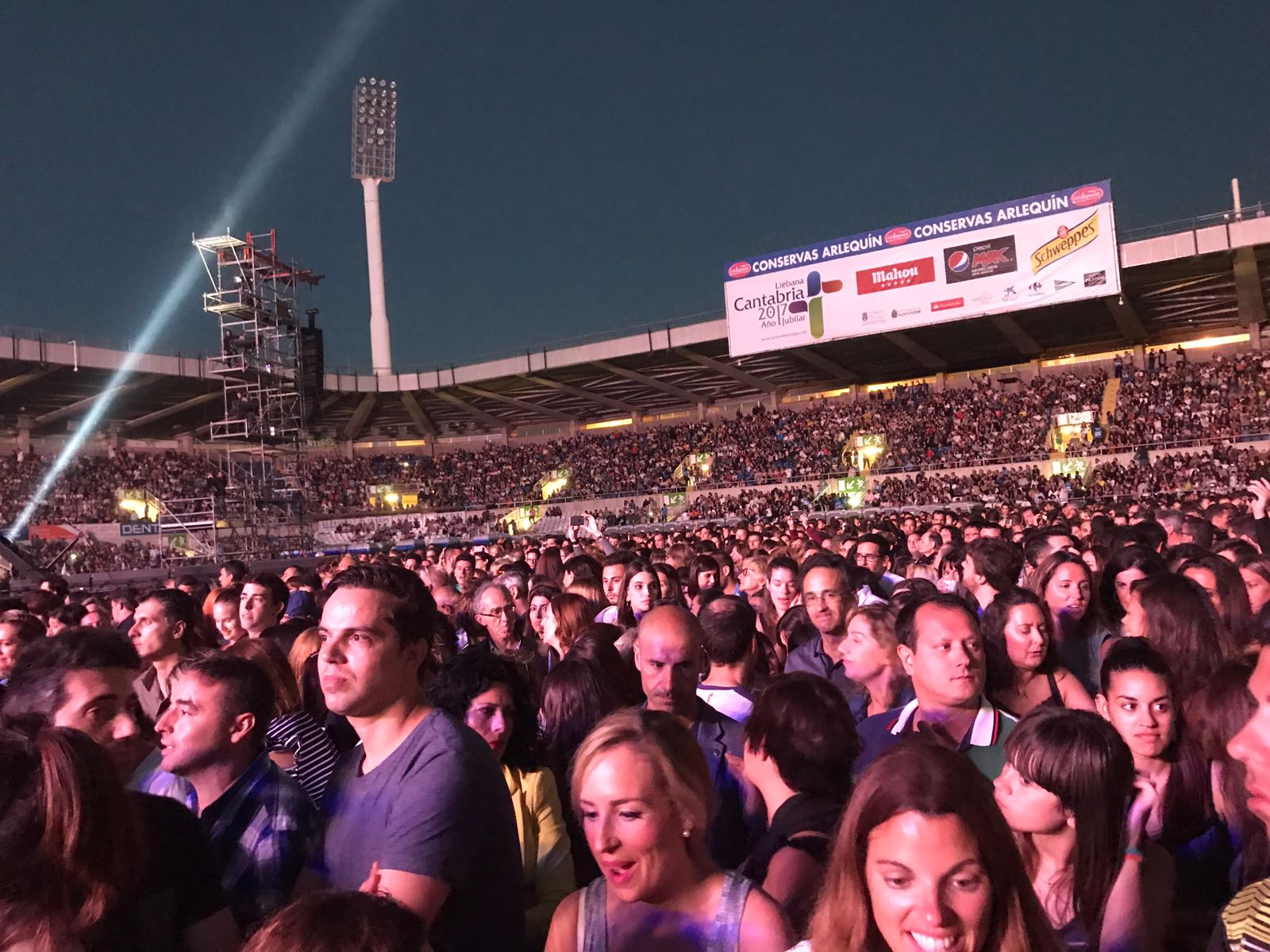 El Sardinero comienza a calentar motores para el concierto de Enrique Iglesias