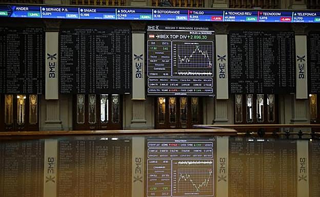 Interior de la Bolsa de Madrid.