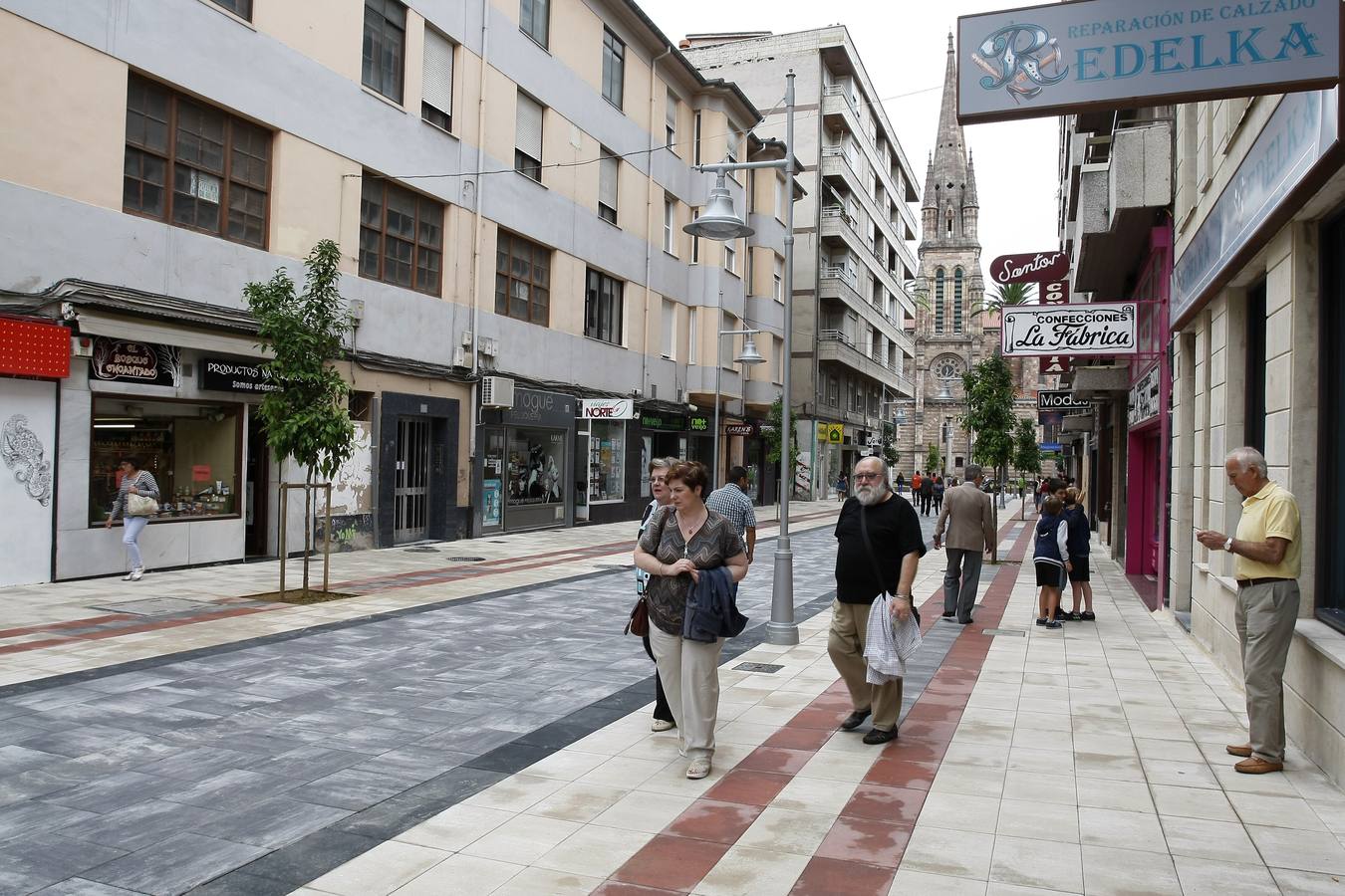 Tras las obras, este es el aspecto que presenta la calle torrelaveguense