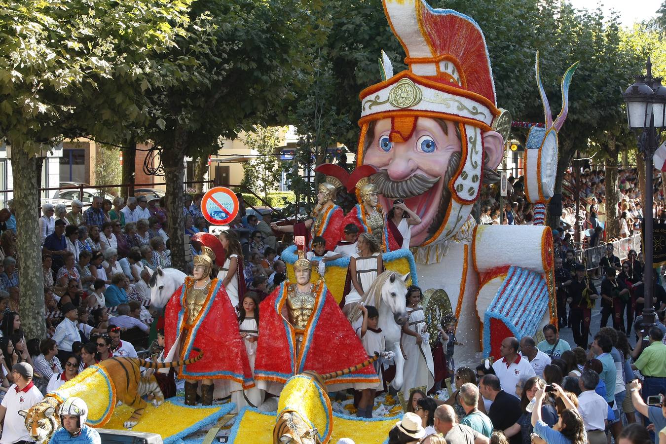 La carroza de Francis 2 se hace con el triunfo en la gala torrelaveguense