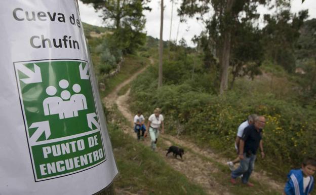 Nuevo aparcamiento, nueva ruta y un pantalán, propuestas para la cueva de El Chufin