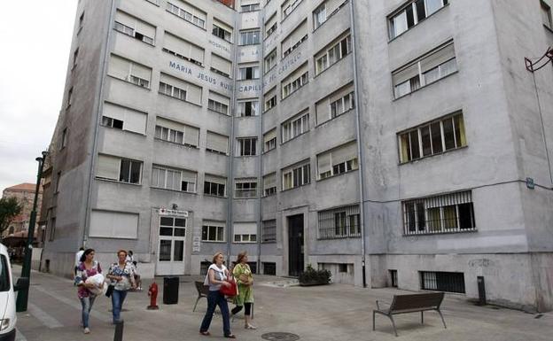 Centro de Extranjeros de la Cruz Roja en Torrelavega