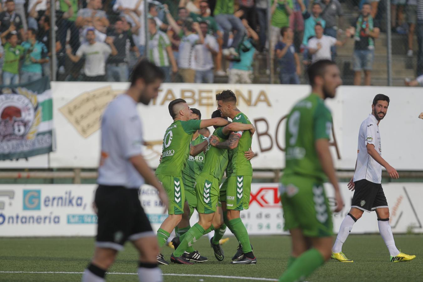 Las mejores imágenes del Gernika-Racing (1-3)