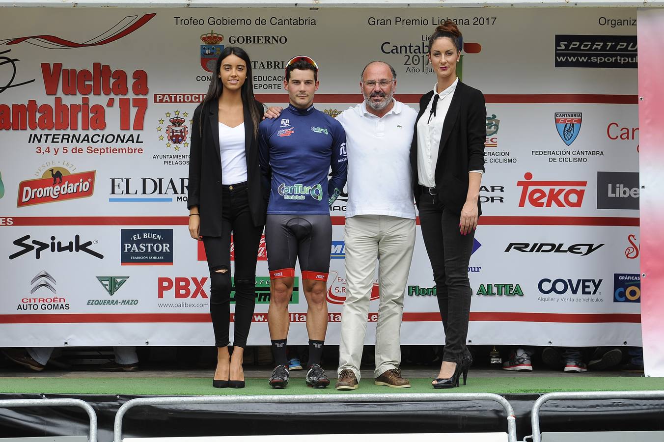 Christofer Robin del Quick Step-Telco’m Gimex ha sido el vencedor de la primera etapa de la Vuelta a Cantabria sub23/Elite que ha arrancado este domingo en Santander con una contrareloj y en un escenario único, la cuesta de la Atalaya