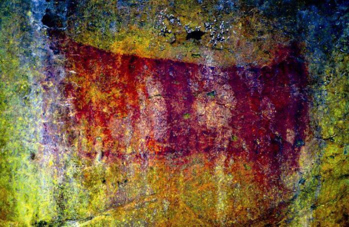 Uno de los signos cuadrangulares descubiertos en la cueva de Solviejo (Voto).